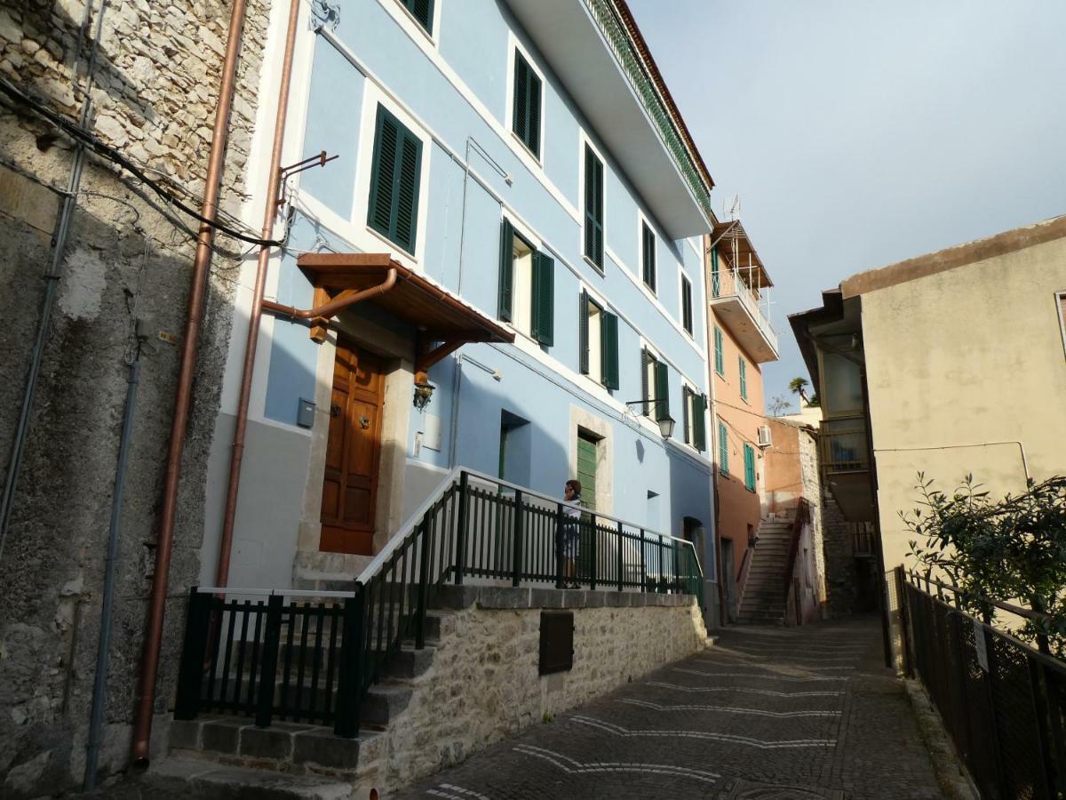 Апартаменты Casa Diamanti-Fox 33 Via Guglielmo Marconi Sonnino Экстерьер фото
